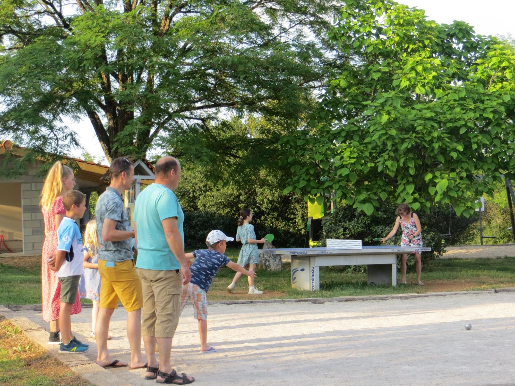 Camping Les Campagnes ロカマドゥール エクステリア 写真