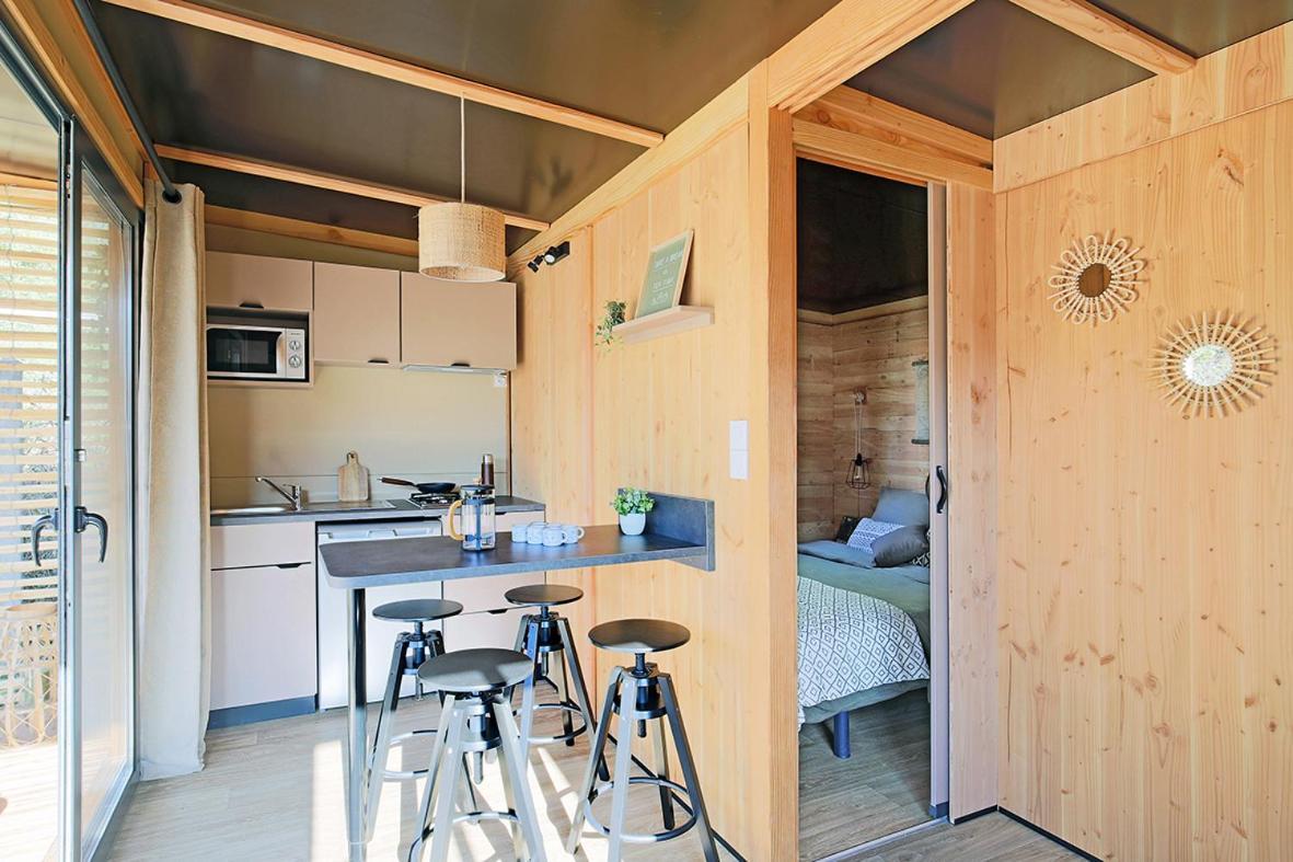 Camping Les Campagnes ロカマドゥール 部屋 写真